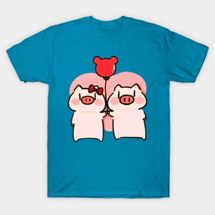 Loving Couple of Pigs T-Shirt